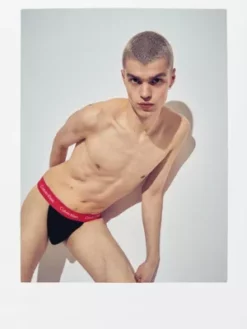 Calvin Klein Lot De 3 Strings - Pride 13 Calvin Klein Lot De 3 Strings - Pride -Pas Cher Calvin Klein Magasin 000NB2885A EAS alternate5