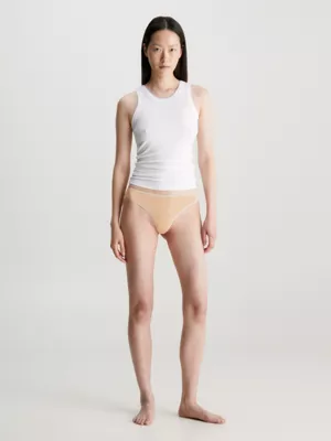 Calvin Klein String - Form To Body 7 Calvin Klein String - Form To Body – Image 5