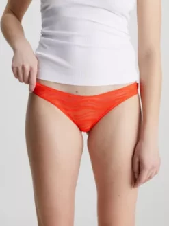 Calvin Klein Culotte En Dentelle 10 Calvin Klein Culotte En Dentelle -Pas Cher Calvin Klein Magasin 000QD3972E 3CI alternate2