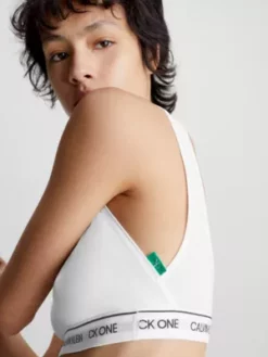 Calvin Klein Brassière - CK One Recycled 10 Calvin Klein Brassière - CK One Recycled -Pas Cher Calvin Klein Magasin 000QF6502E 100 alternate3