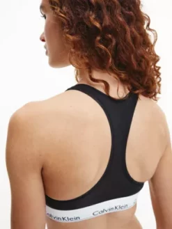 Calvin Klein Ensemble Brassière Et String - Modern Cotton 10 Calvin Klein Ensemble Brassière Et String - Modern Cotton -Pas Cher Calvin Klein Magasin 000QF6703E UB1 alternate3