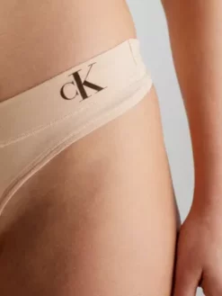 Calvin Klein String - Flex Fit -Pas Cher Calvin Klein Magasin 000QF7088E ACI alternate3
