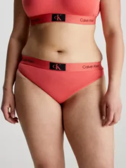 Calvin Klein String - CK96 10 Calvin Klein String - CK96 -Pas Cher Calvin Klein Magasin 000QF7221E 97A alternate2