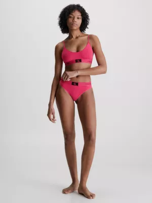 Calvin Klein Ensemble Brassière Et String - CK96 11 Calvin Klein Ensemble Brassière Et String - CK96 – Image 9