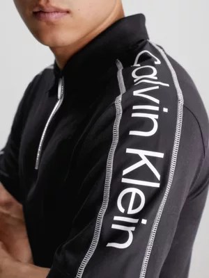 Calvin Klein Polo Zippé 6 Calvin Klein Polo Zippé – Image 4