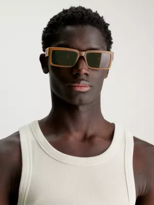 Calvin Klein Lunettes De Soleil Rectangulaires CKJ23623S 5 Calvin Klein Lunettes De Soleil Rectangulaires CKJ23623S – Image 3