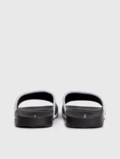 Calvin Klein Claquettes Avec Logos Pour Enfant 11 Calvin Klein Claquettes Avec Logos Pour Enfant -Pas Cher Calvin Klein Magasin EFCK080630 001 alternate3