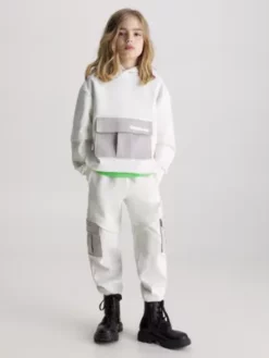 Calvin Klein Sweat-shirt à Capuche Relaxed Color-block En Maille 3D 10 Calvin Klein Sweat-shirt à Capuche Relaxed Color-block En Maille 3D -Pas Cher Calvin Klein Magasin IB0IB01859 YBI alternate3