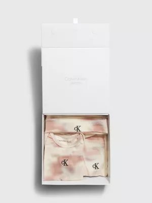 Calvin Klein Coffret Cadeau Tie Dye Pour Nouveau-né 4 Calvin Klein Coffret Cadeau Tie Dye Pour Nouveau-né – Image 2