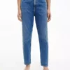 Calvin Klein Jean Mom