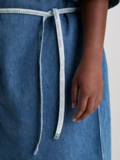 Calvin Klein Robe-chemise En Jean Grande Taille Avec Ceinture -Pas Cher Calvin Klein Magasin J20J220884 1A4 alternate3
