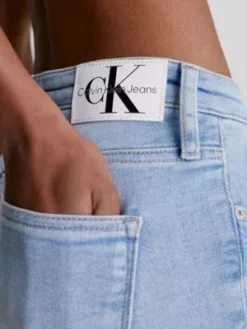 Calvin Klein Jean Super Skinny Taille Haute -Pas Cher Calvin Klein Magasin J20J221242 1A4 alternate3