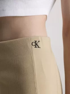 Calvin Klein Jupe Longueur Midi Avec Fermeture Agrafe 9 Calvin Klein Jupe Longueur Midi Avec Fermeture Agrafe -Pas Cher Calvin Klein Magasin J20J221437 PF2 alternate2