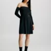 Calvin Klein Robe En Maille Côtelée Avec épaules Dénudées -Pas Cher Calvin Klein Magasin J20J221988 BEH main