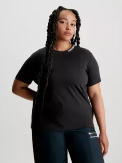 Calvin Klein T-shirt Slim Avec Col Orné Du Logo 9 Calvin Klein T-shirt Slim Avec Col Orné Du Logo -Pas Cher Calvin Klein Magasin J20J222015 BEH alternate1