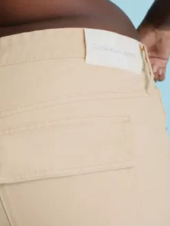 Calvin Klein Jean Utilitaire Relaxed Taille Haute -Pas Cher Calvin Klein Magasin J20J222066 1CD alternate3