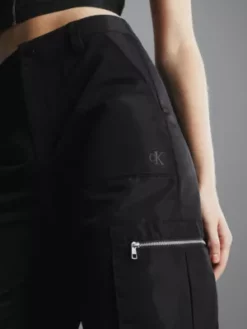 Calvin Klein Pantalon Cargo Droit 13 Calvin Klein Pantalon Cargo Droit -Pas Cher Calvin Klein Magasin J20J222575 BEH alternate3