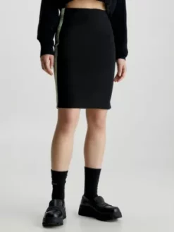 Calvin Klein Jupe Slim Côtelée Avec Logo Tape