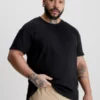 Calvin Klein T-shirt Grande Taille Avec Insigne Monogramme 1 Calvin Klein T-shirt Grande Taille Avec Insigne Monogramme -Pas Cher Calvin Klein Magasin J30J320000 BEH main