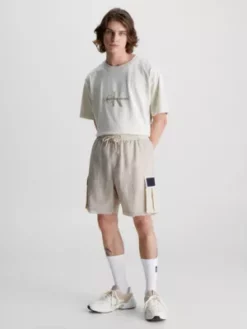 Calvin Klein Short Cargo Relaxed En Maille Et Nylon 10 Calvin Klein Short Cargo Relaxed En Maille Et Nylon -Pas Cher Calvin Klein Magasin J30J322911 ACI alternate3