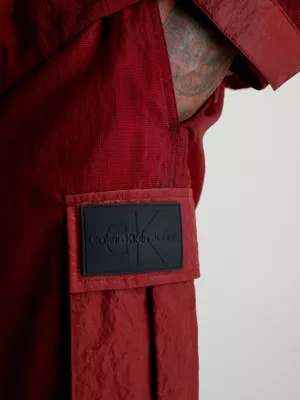 Calvin Klein Short Cargo Relaxed En Maille Et Nylon 5 Calvin Klein Short Cargo Relaxed En Maille Et Nylon â Image 3