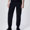Calvin Klein Pantalon Cargo En Nylon Brillant 1 Calvin Klein Pantalon Cargo En Nylon Brillant -Pas Cher Calvin Klein Magasin J30J323050 BEH main