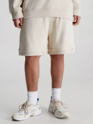 Calvin Klein Short De Jogging Relaxed 4 Calvin Klein Short De Jogging Relaxed – Image 2