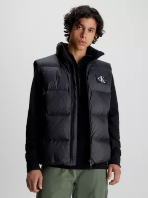 Calvin Klein Veste Sans Manches En Duvet 3 Calvin Klein Veste Sans Manches En Duvet