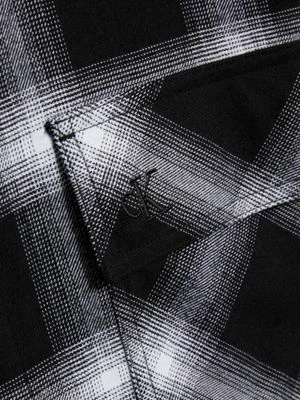 Calvin Klein Chemise Veste Oversize à Carreaux 10 Calvin Klein Chemise Veste Oversize à Carreaux – Image 8