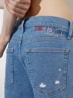 Calvin Klein Short En Jean - Pride 14 Calvin Klein Short En Jean - Pride -Pas Cher Calvin Klein Magasin J30J323607 1A4 alternate3