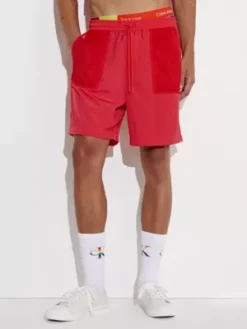 Calvin Klein Short Relaxed En Nylon - Pride