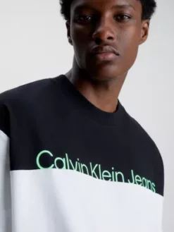 Calvin Klein T-shirt Oversize Color-block 9 Calvin Klein T-shirt Oversize Color-block -Pas Cher Calvin Klein Magasin J30J324010 YAF alternate2