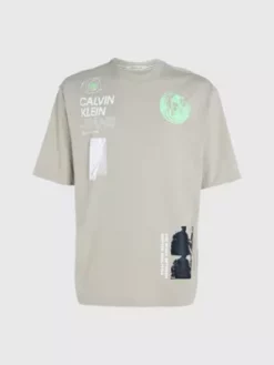 Calvin Klein T-shirt Oversize Avec Multiples Logos 11 Calvin Klein T-shirt Oversize Avec Multiples Logos -Pas Cher Calvin Klein Magasin J30J324011 PED alternate4