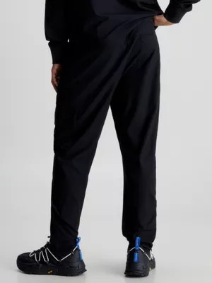 Calvin Klein Pantalon De Jogging Cargo Slim 5 Calvin Klein Pantalon De Jogging Cargo Slim – Image 3