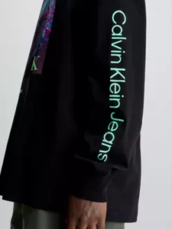 Calvin Klein T-shirt à Manches Longues Avec Imprimé Photo -Pas Cher Calvin Klein Magasin J30J324154 BEH alternate3