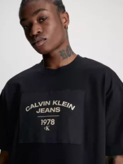 Calvin Klein T-shirt Relaxed Avec écusson Avec Logo -Pas Cher Calvin Klein Magasin J30J324230 BEH alternate2