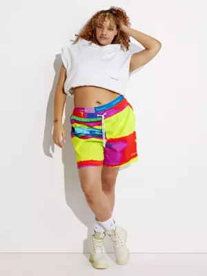 Calvin Klein Short Multicolore Unisexe - Pride 10 Calvin Klein Short Multicolore Unisexe - Pride – Image 8