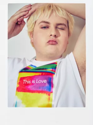 Calvin Klein Débardeur Imprimé Unisexe - Pride 12 Calvin Klein Débardeur Imprimé Unisexe - Pride – Image 10