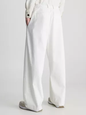 Calvin Klein Pantalon Relaxed Ample 4 Calvin Klein Pantalon Relaxed Ample – Image 2