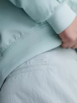 Calvin Klein Short Cargo Relaxed En Nylon -Pas Cher Calvin Klein Magasin K10K111006 PRW alternate2