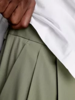 Calvin Klein Short Cargo Relaxed Plissé En Gabardine -Pas Cher Calvin Klein Magasin K10K111098 MSS alternate2