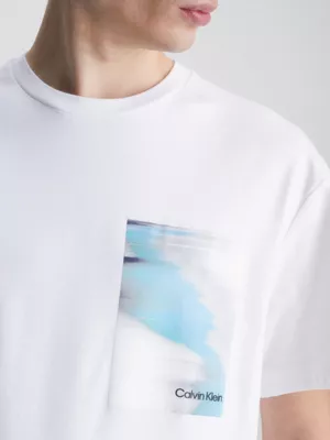 Calvin Klein T-shirt En Coton Bio Avec Imprimé Glitch 5 Calvin Klein T-shirt En Coton Bio Avec Imprimé Glitch – Image 3