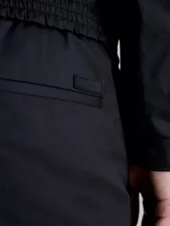 Calvin Klein Pantalon Slim Court En Seacell -Pas Cher Calvin Klein Magasin K10K111599 BEH alternate2