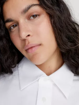 Calvin Klein Chemise Unisexe En Sergé De Coton - CK Standards 7 Calvin Klein Chemise Unisexe En Sergé De Coton - CK Standards – Image 5