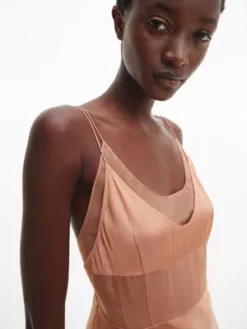 Calvin Klein Nuisette Slim Transparente Superposée -Pas Cher Calvin Klein Magasin K20K205021 GQB alternate2