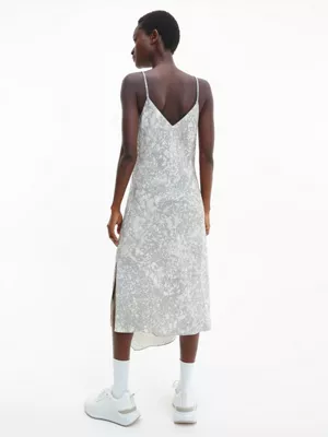 Calvin Klein Nuisette Slim Imprimé Marbré 4 Calvin Klein Nuisette Slim Imprimé Marbré – Image 2