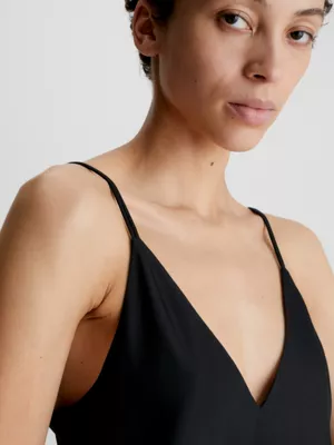 Calvin Klein Nuisette Slim Midi 6 Calvin Klein Nuisette Slim Midi – Image 4