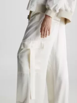 Calvin Klein Pantalon Cargo Jambe Large En Satin -Pas Cher Calvin Klein Magasin K20K205625 YAT alternate2