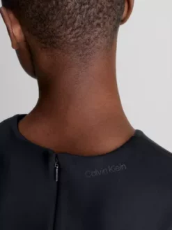 Calvin Klein Débardeur Technique Slim En Maille -Pas Cher Calvin Klein Magasin K20K205847 BEH alternate2
