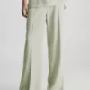 Calvin Klein Pantalon à Jambes Larges En Sergé Structuré -Pas Cher Calvin Klein Magasin K20K205958 LDN main
